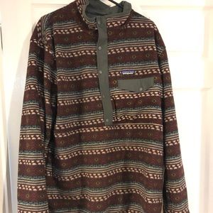 Patagonia reversible pullover